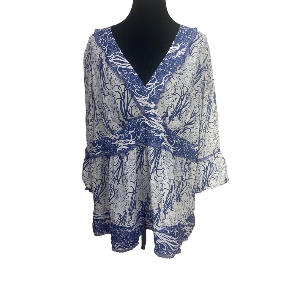 Madison Studio Blouse Blue and White‎ Plunge Neck Bell Sleeves Size 22W
